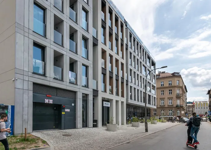Rajska 3 Grey City